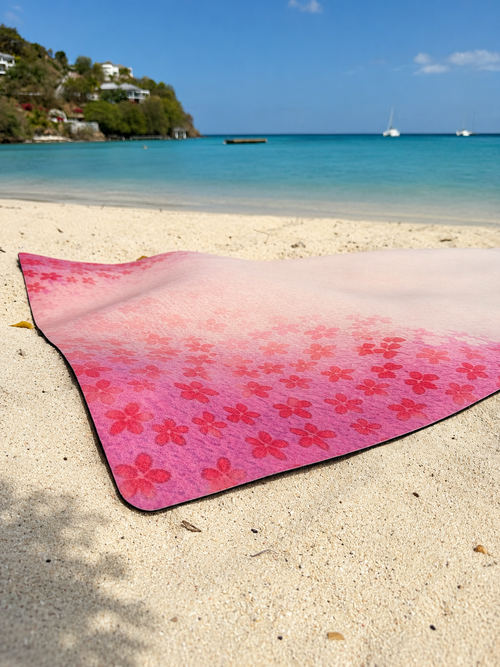Club Coco Signature Mat - Hibiscus Fade
